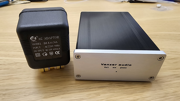 MM/MC Phono Stage Pre-Amplifier (Clone of NAIM)